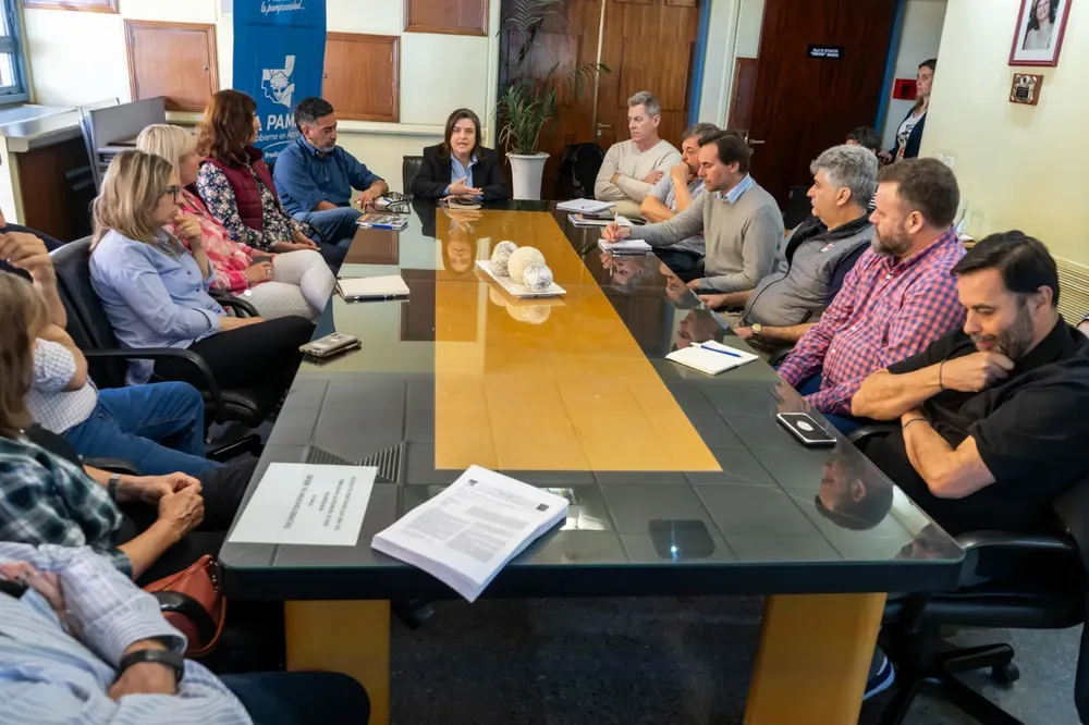 387131_acbf8dfb-8d00-432b-8407-019094862870