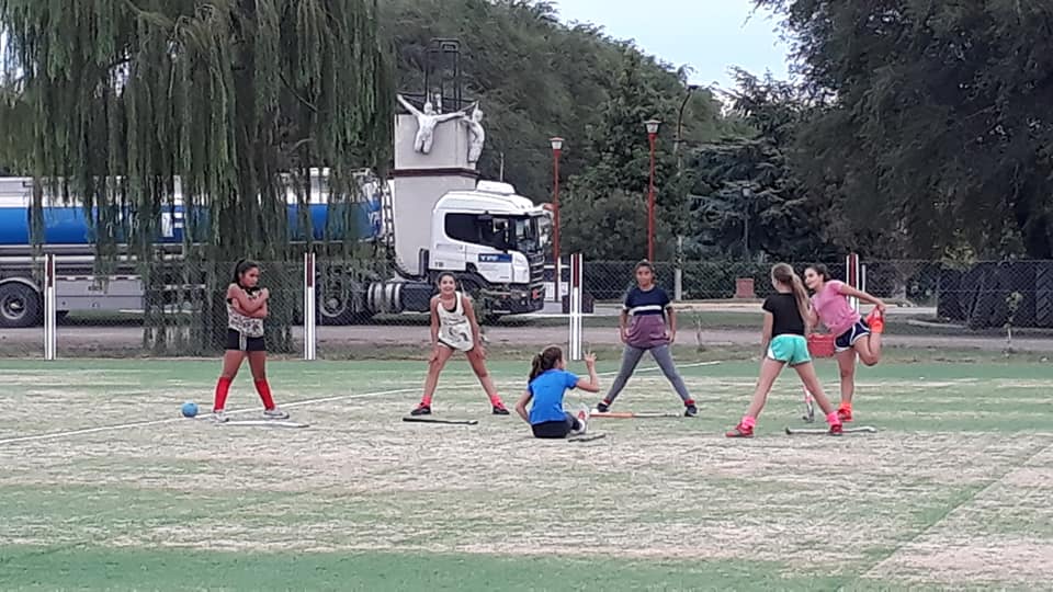 53725692_2338446432833682_6837018594367242240_n