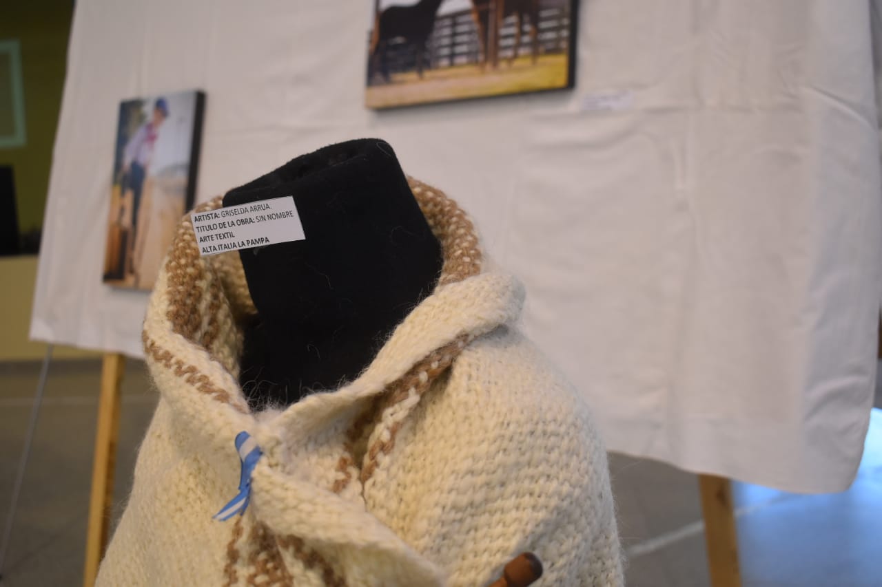 d6f3728f-5ca9-4816-85d9-d9b0ae74c5e0