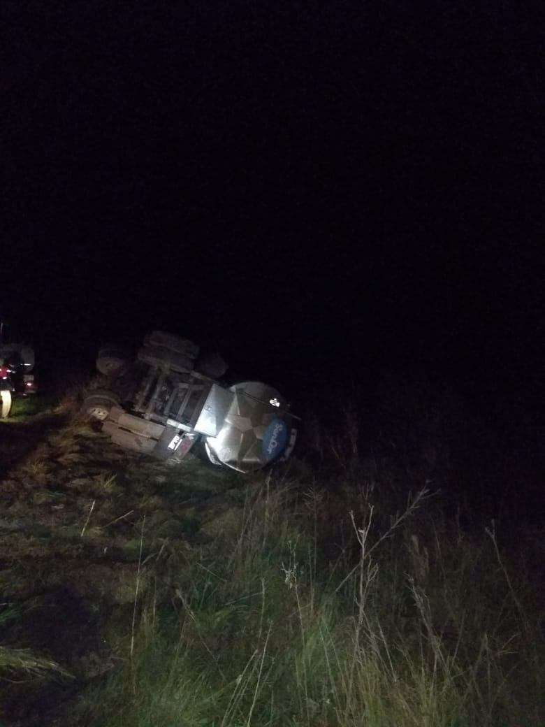 20ebfb94-0500-468f-8c28-2e4041f5c13b