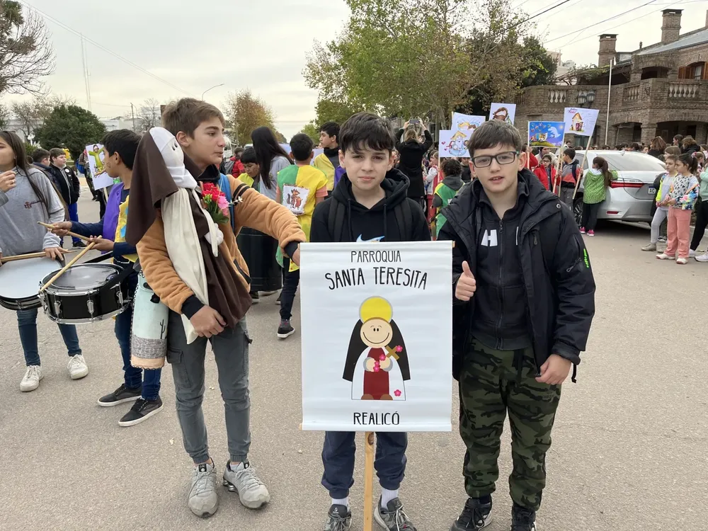 PROCESIÓN NIÑOS 2 (FILEminimizer)