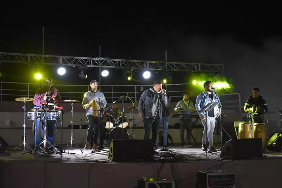 Día del Estudiante 22 13