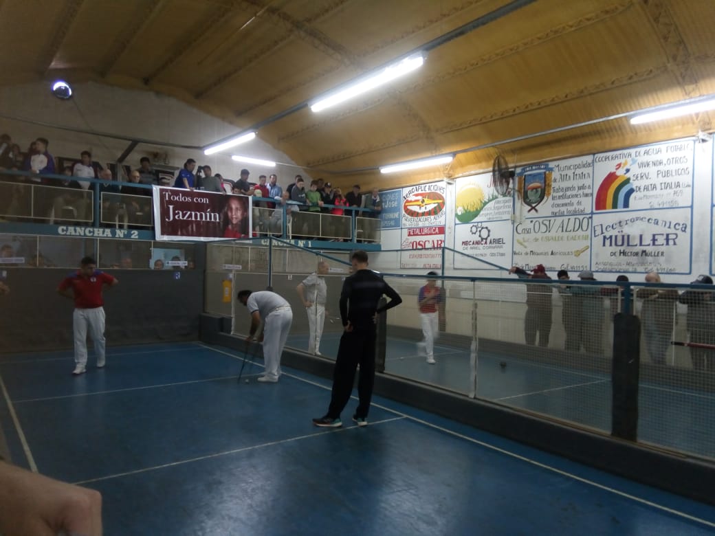 eff12333-8b46-46a7-be49-fde4efd66532