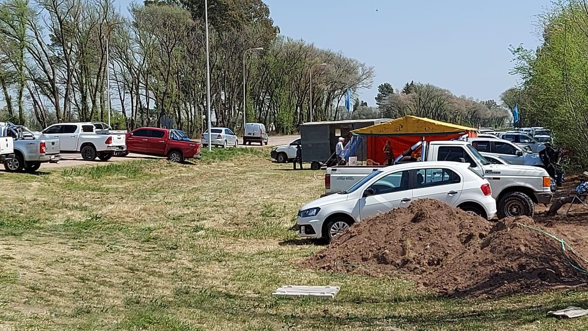 f8e25f03-f3a4-41db-b33e-706a9adbde65