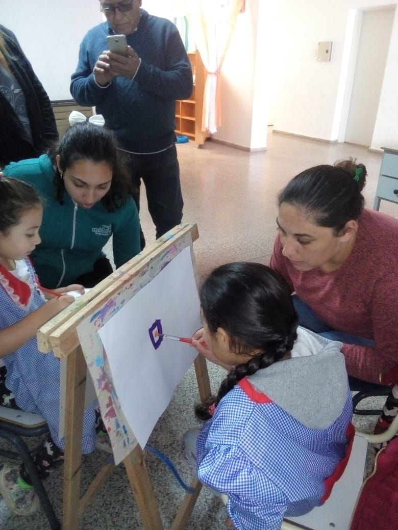 de2ef7f3-3def-4182-b13e-3d33201c16b3