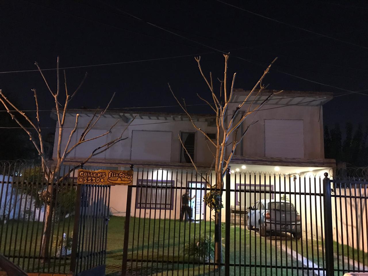 745e56f0-bfe8-42c1-8e1f-6437e0bf4f3b