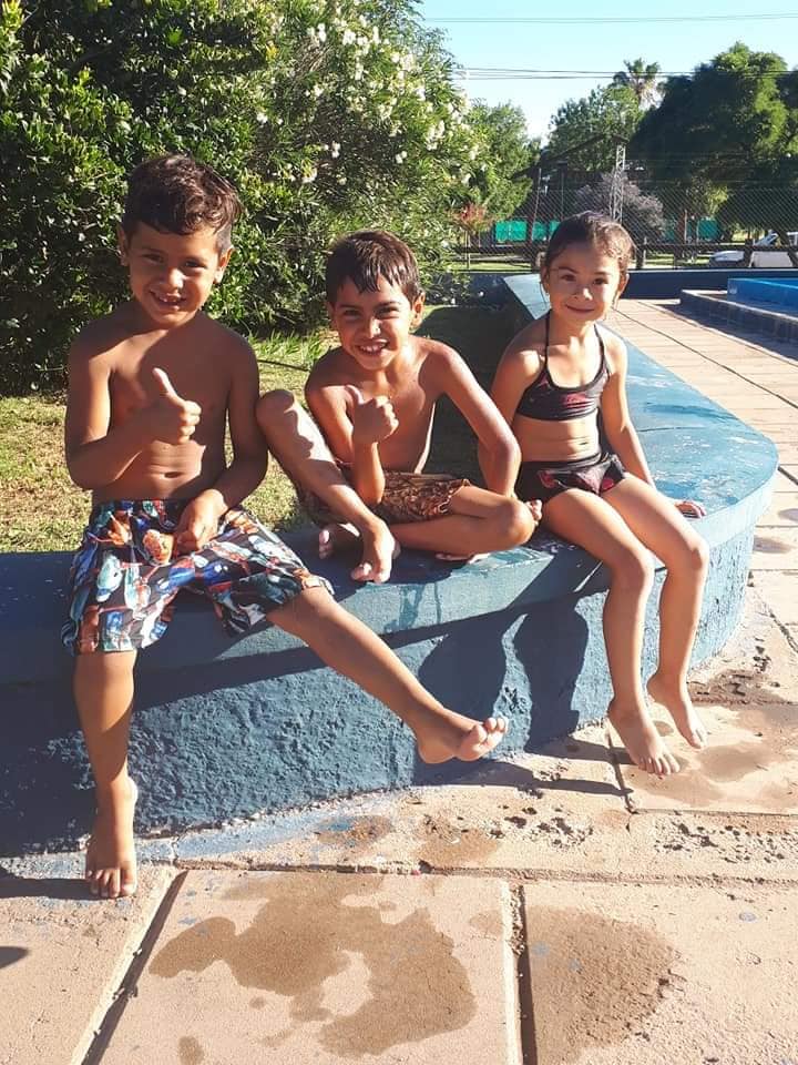 49652863_2256727434338916_4107819559275200512_n