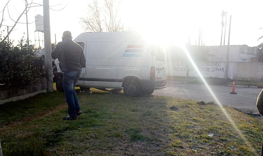 d6490b0b-cbb8-4e77-9469-fb07974a1526