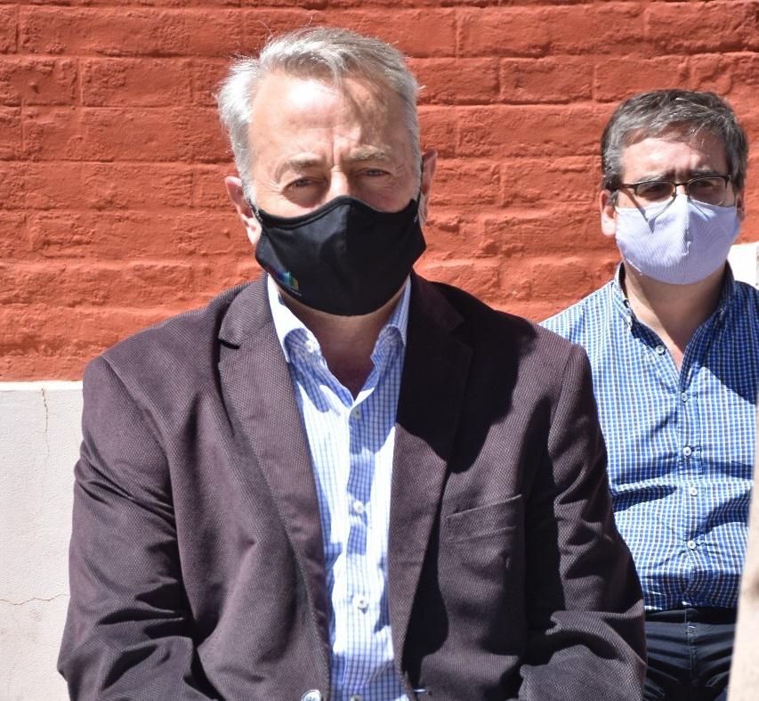 f8f1c046-9af3-42de-8839-2f04f14624ef