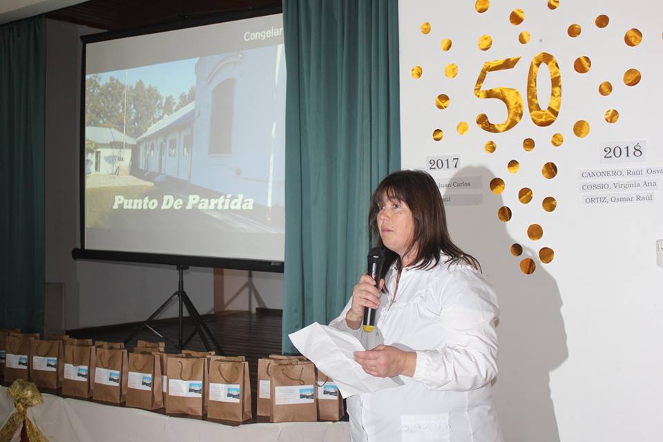 35428341_2138483886162195_8840635256156454912_n