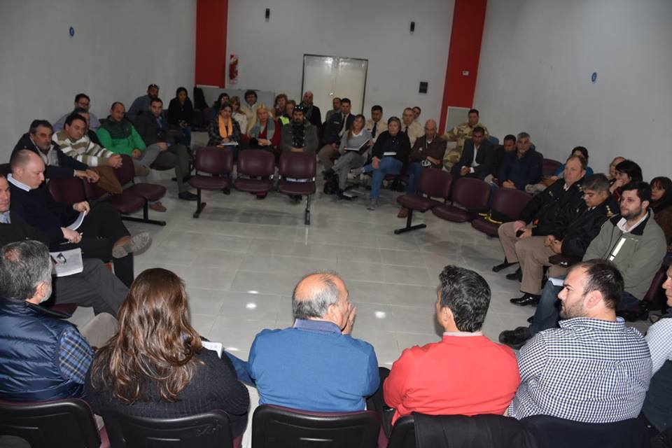 35522880_2197688830509950_7730032584008138752_n