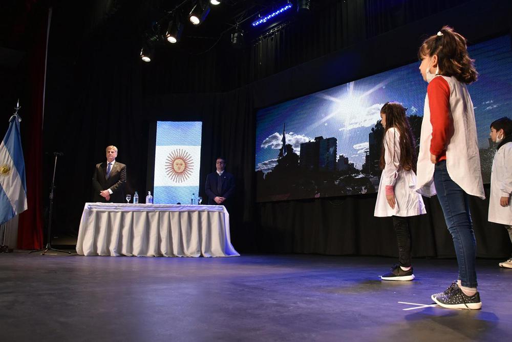 375807_promesa-a-la-bandera--2-