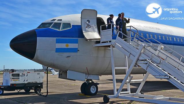 29621522937_b96e60809d_z