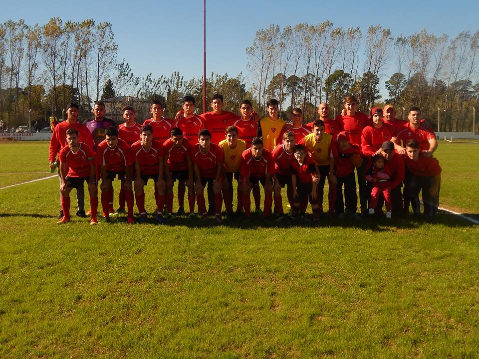 31958857_1962305150480433_827461806472560640_n