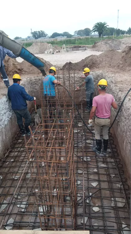 239071_1680646145412