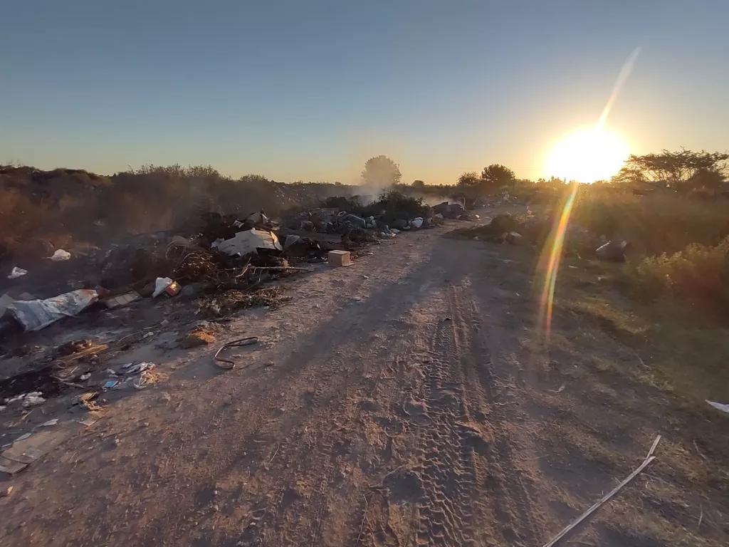 IMG_20220209_195212298_HDR (FILEminimizer)