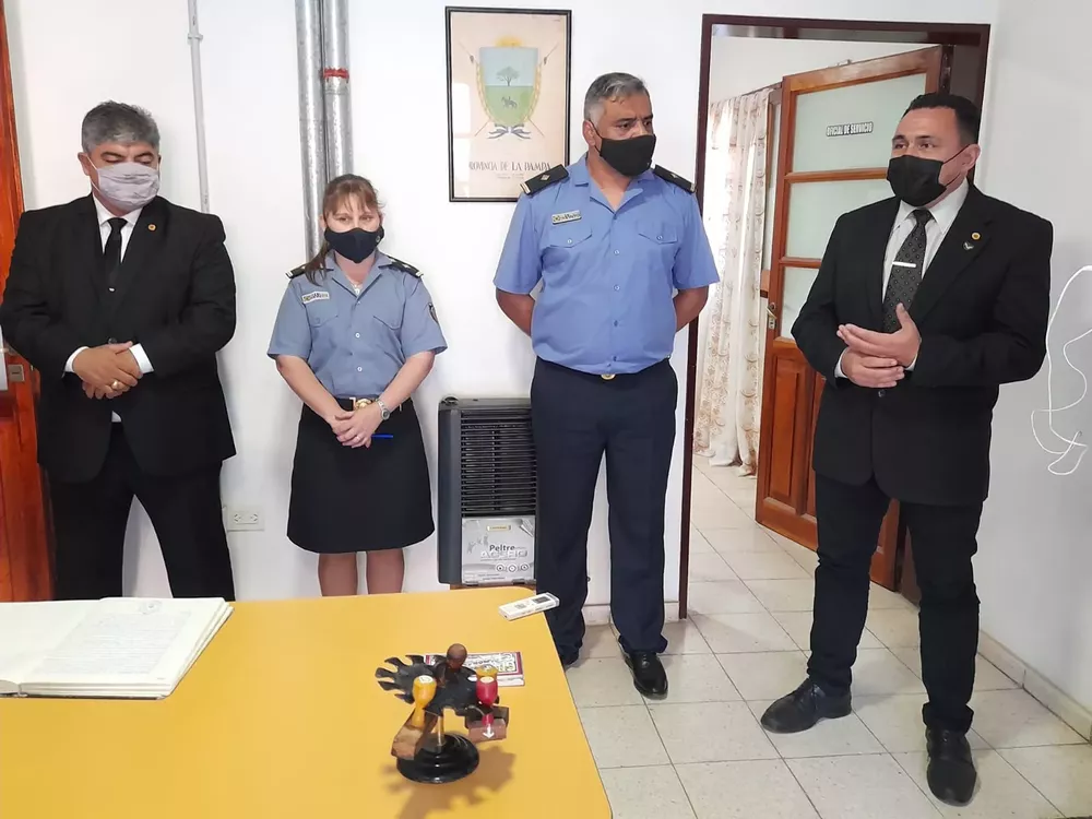 5f9f2297-2920-4273-ade4-eb57c427ac82