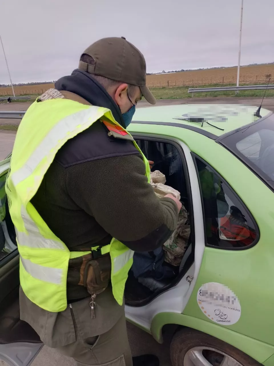 4967ee91-3b04-435c-8f73-2c940741dc80