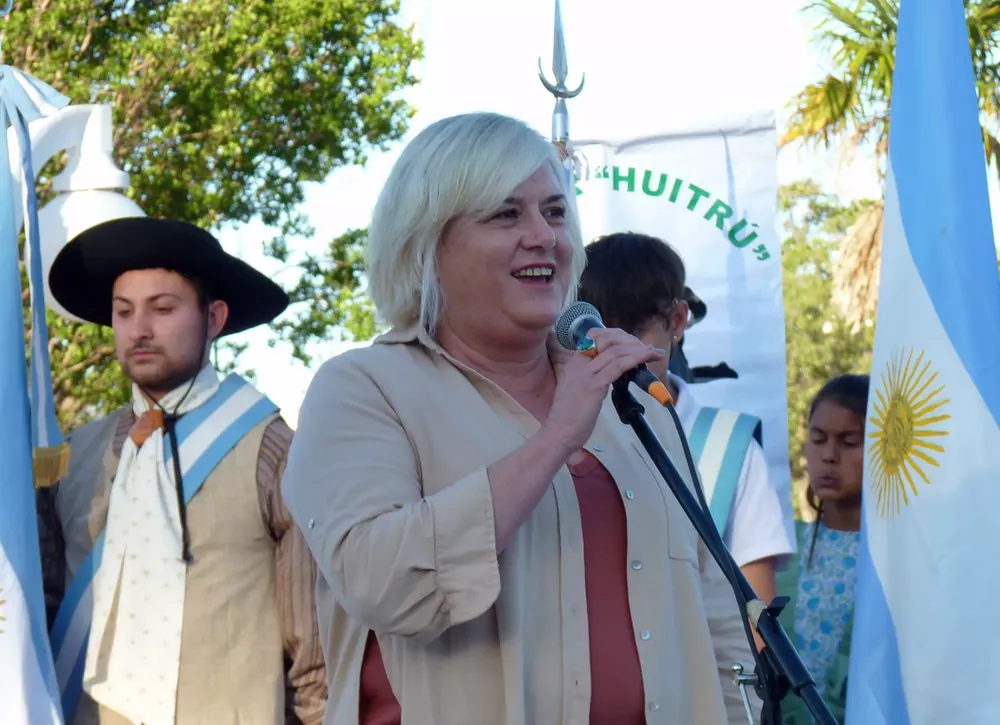 desfile 5 (FILEminimizer)