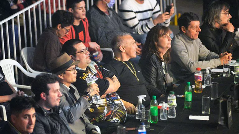 VFSXKMFTZRDHPM5KFVYXUT7VHM