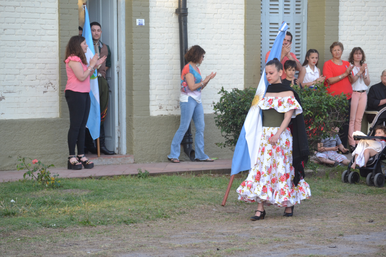 e2d2c7a5-067a-419d-adeb-e85afa13c5b6