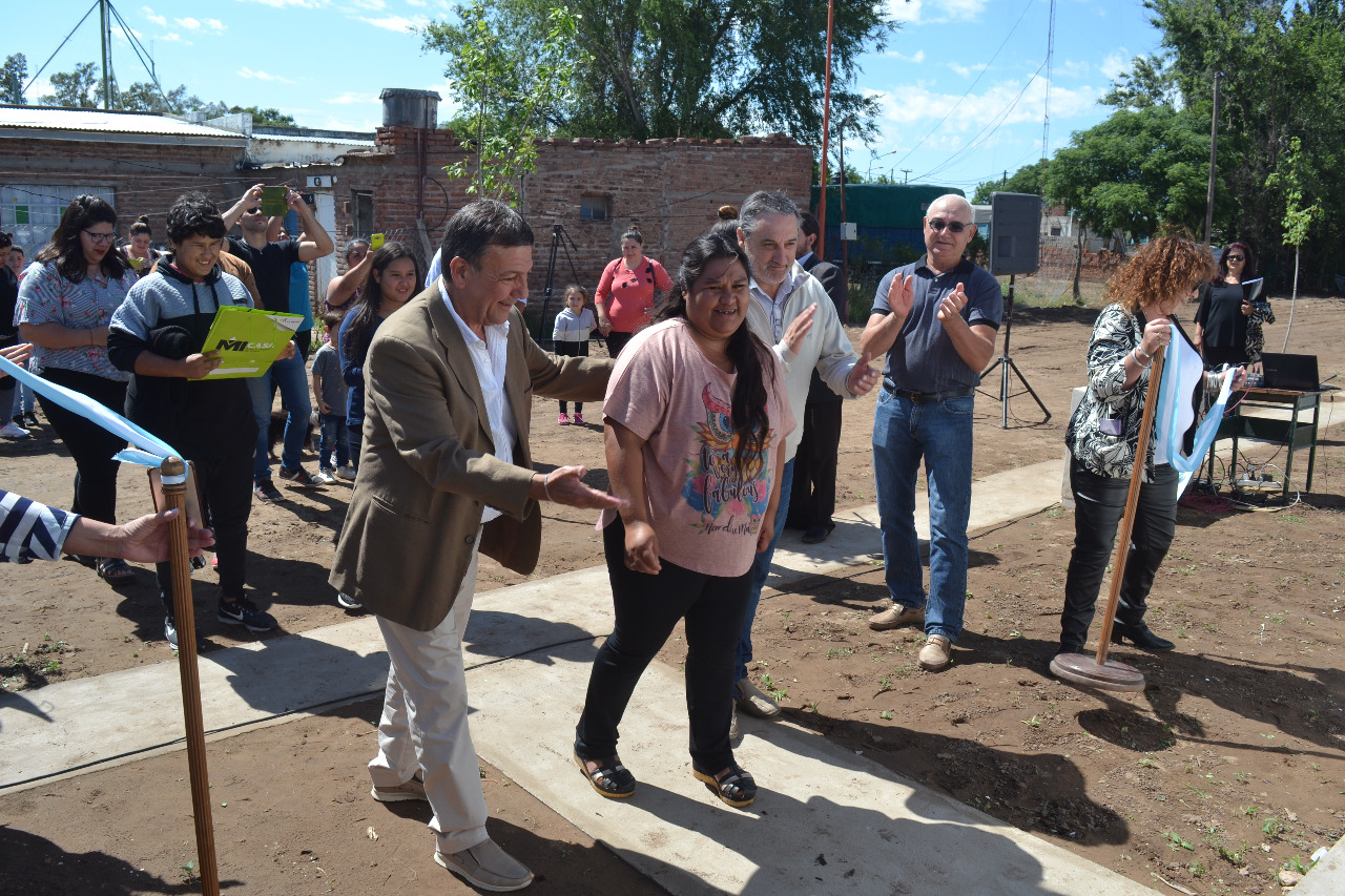 7a926962-6efa-4d9b-96c1-59dc398ff2c9