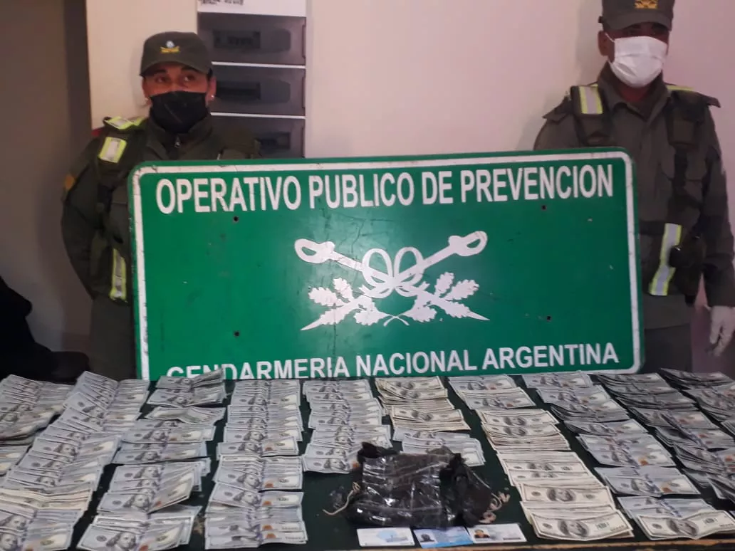 10eddf7b-817f-4a98-9d66-103ec4e61d8d