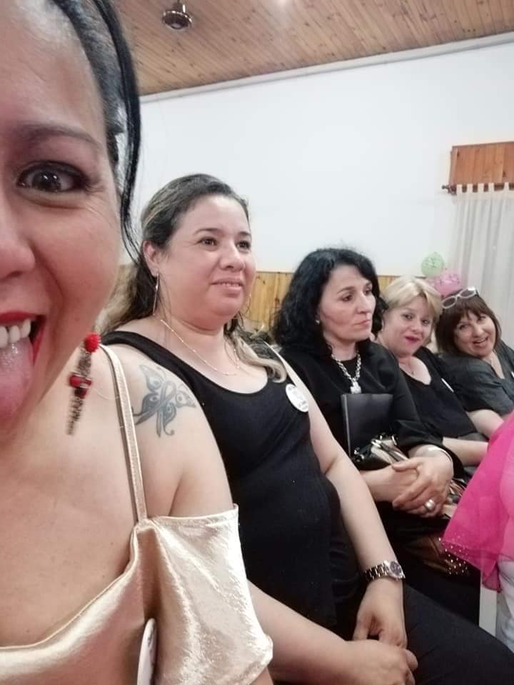 45543103_2162985377046456_389618890264543232_n