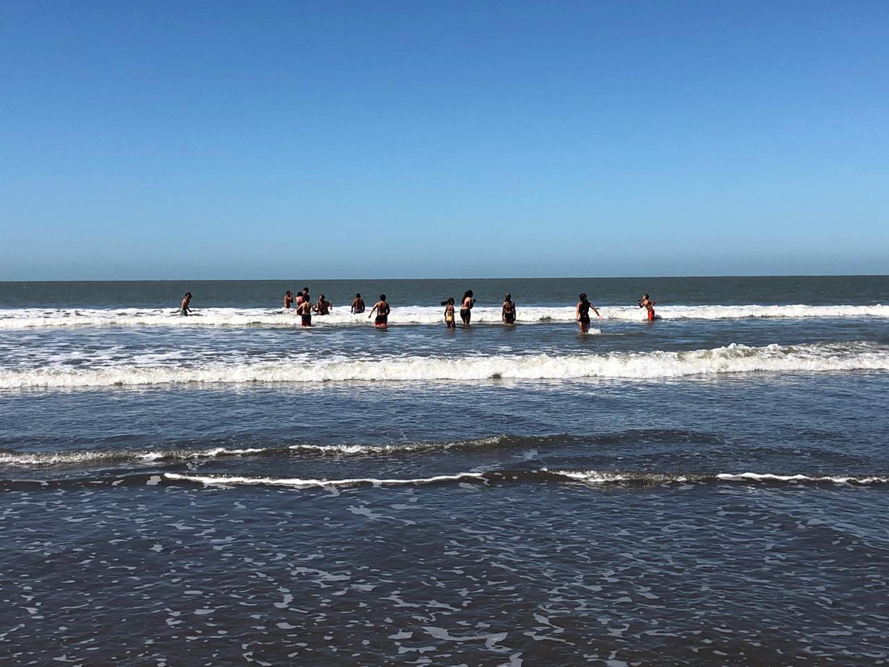 69806866-2431-4097-a884-d545135765a7