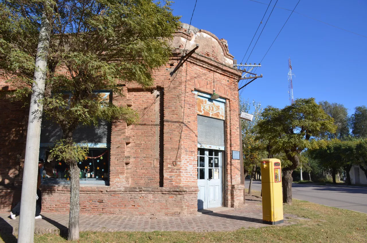 472158_whatsapp-image-2022-05-03-at-1.28.32-pm--1-