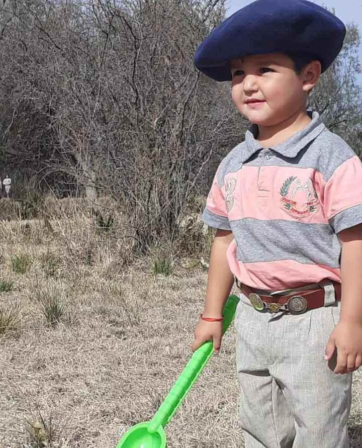 8e450167-b6c1-40b1-b184-8a5a0ec1865c