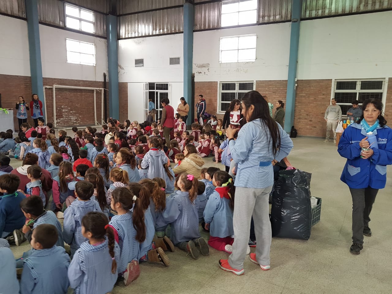 e32668ef-274d-4598-872a-83d6e8473a55