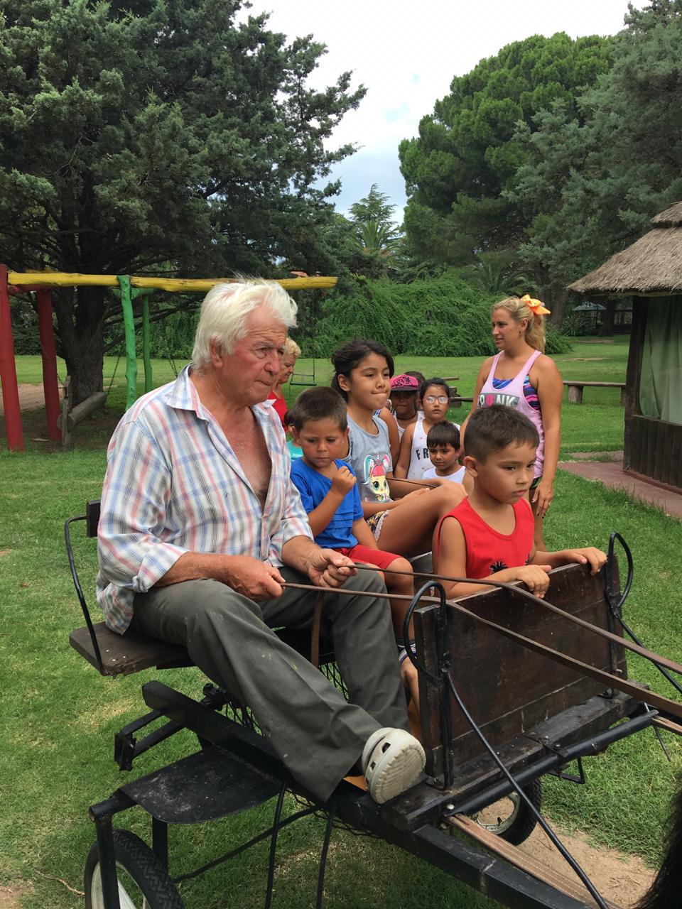 010c7a36-1682-4d27-9f1a-d2d82efb07c3