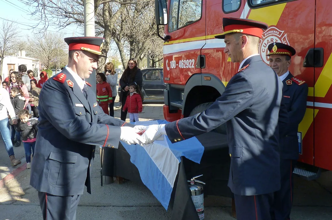 BOMBEROS 20 (FILEminimizer)