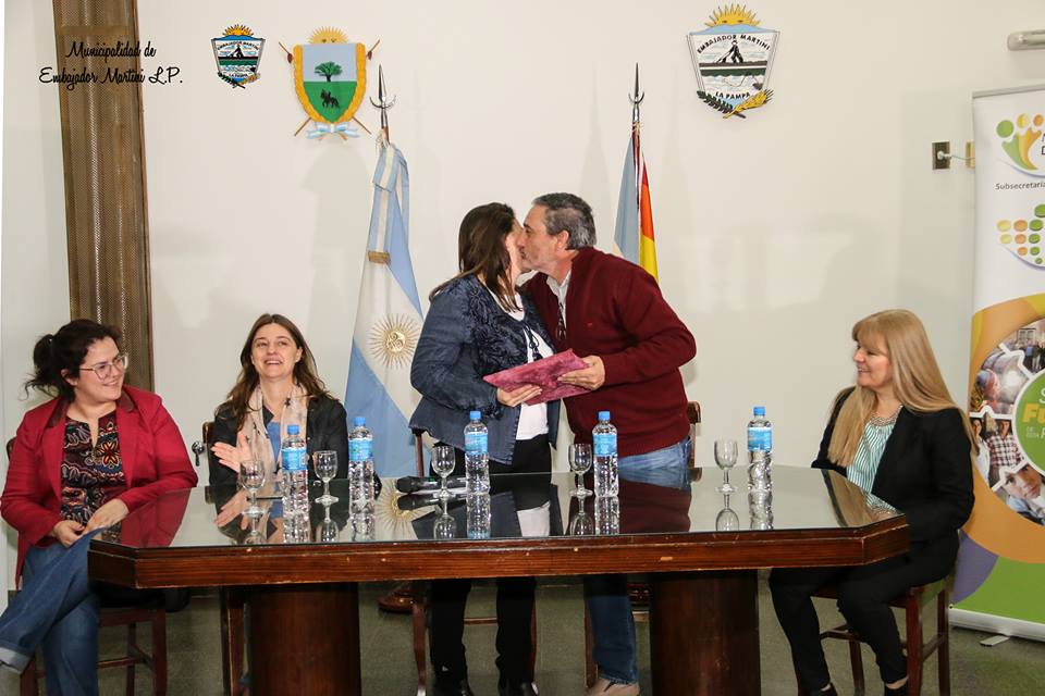 42933467_551298715299167_1209807182506229760_n