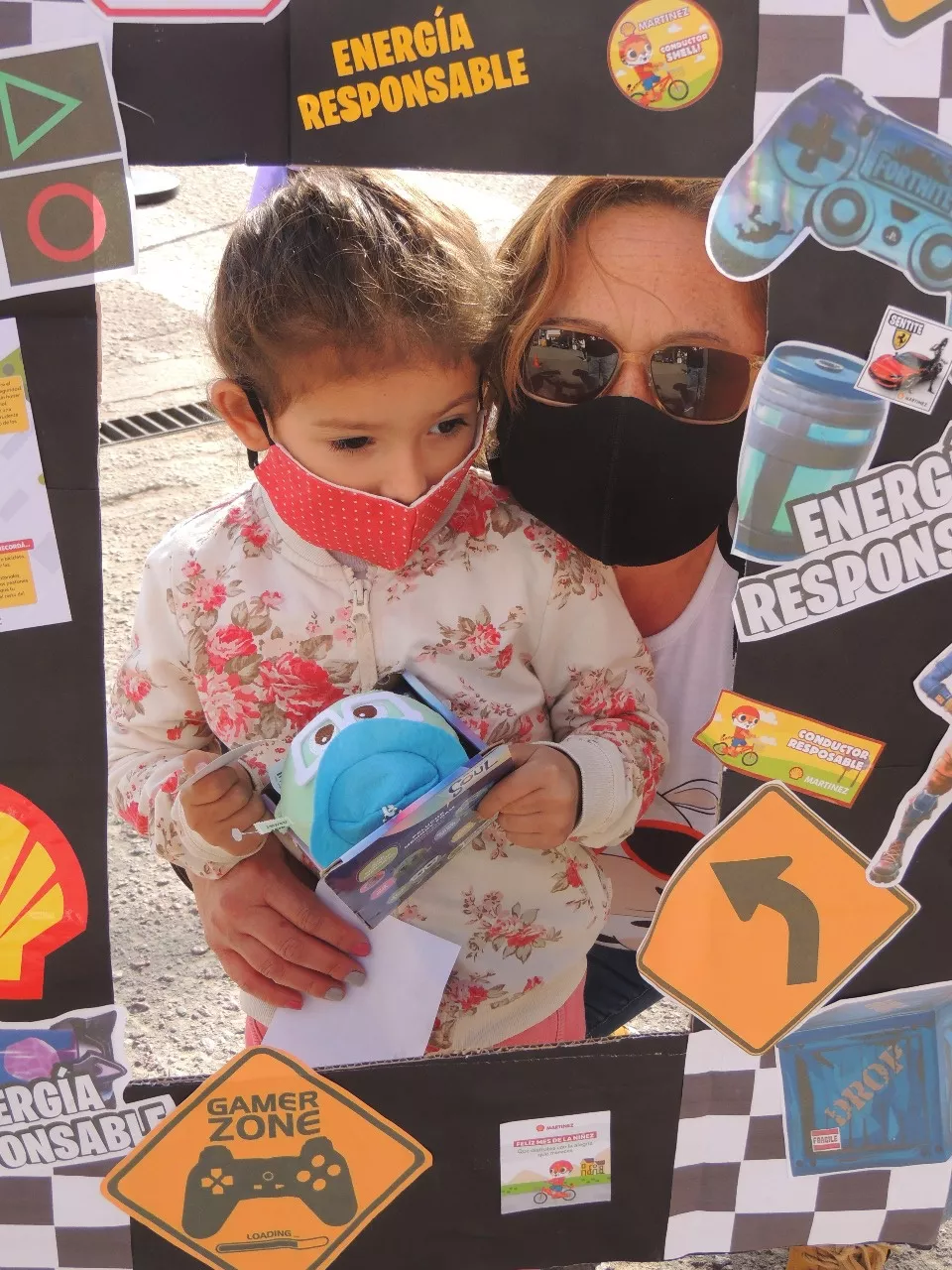 c02e4ebb-7061-471d-abb2-60e998c46e08