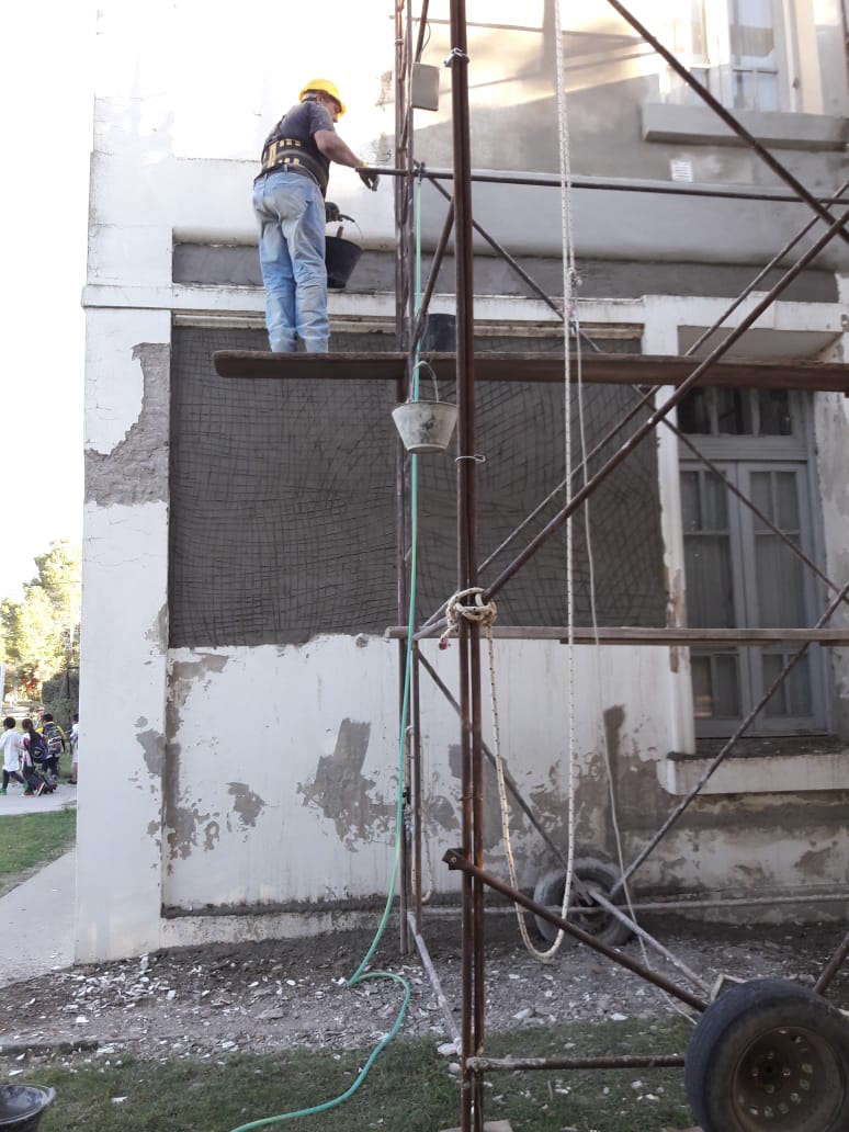 43938f8b-38ea-4f10-917a-3b2529e84d0f