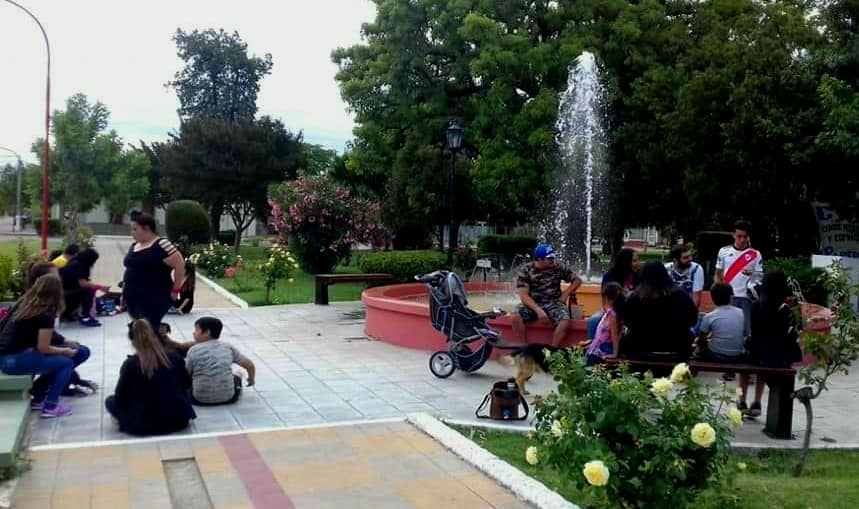 47393139_2204079862937007_947072522497556480_n