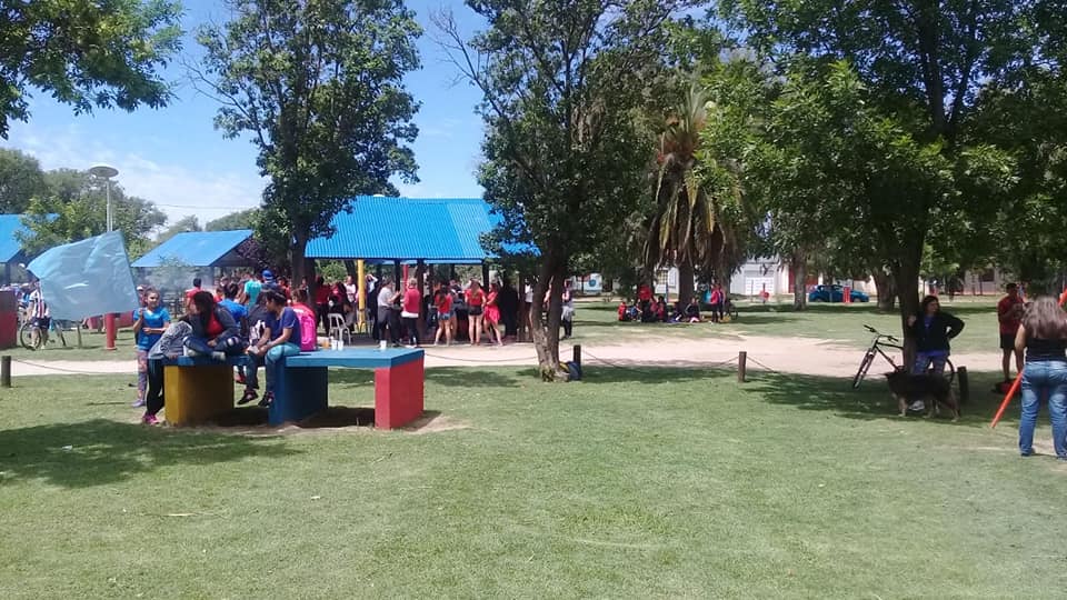 46675040_2186499341361726_2893812246645833728_n