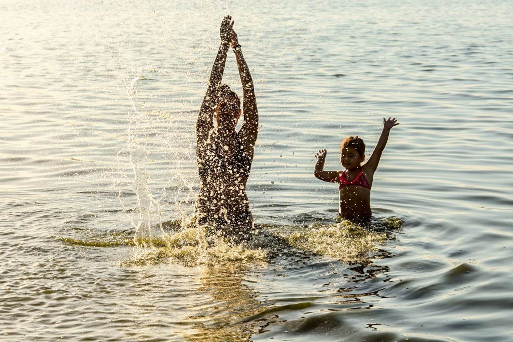 357931_resize-of-05_verano_lp-01-1-1024x683