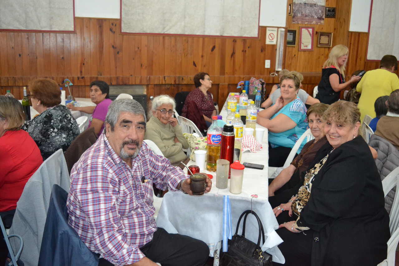 e9cea784-7ee5-46bf-ade3-6bdf740894b9