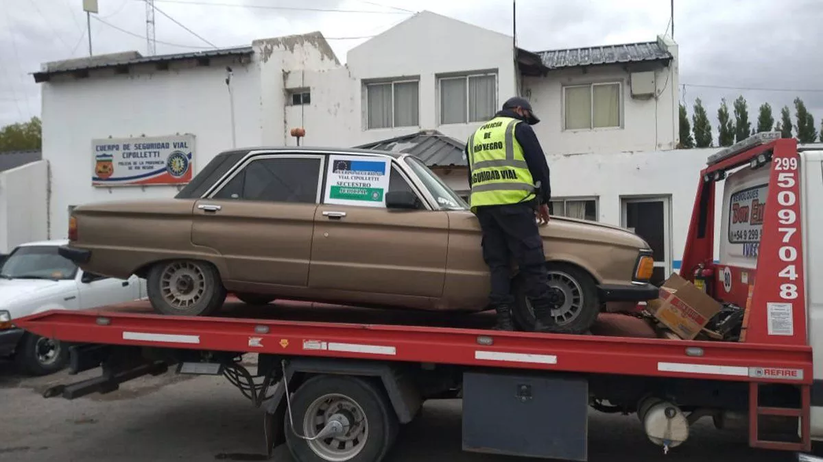 recuperaron-falcon-robado