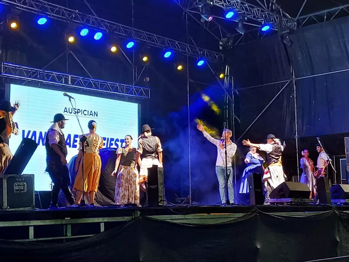 f7c14370-4ca9-4708-bb8f-33dff49a7aa5