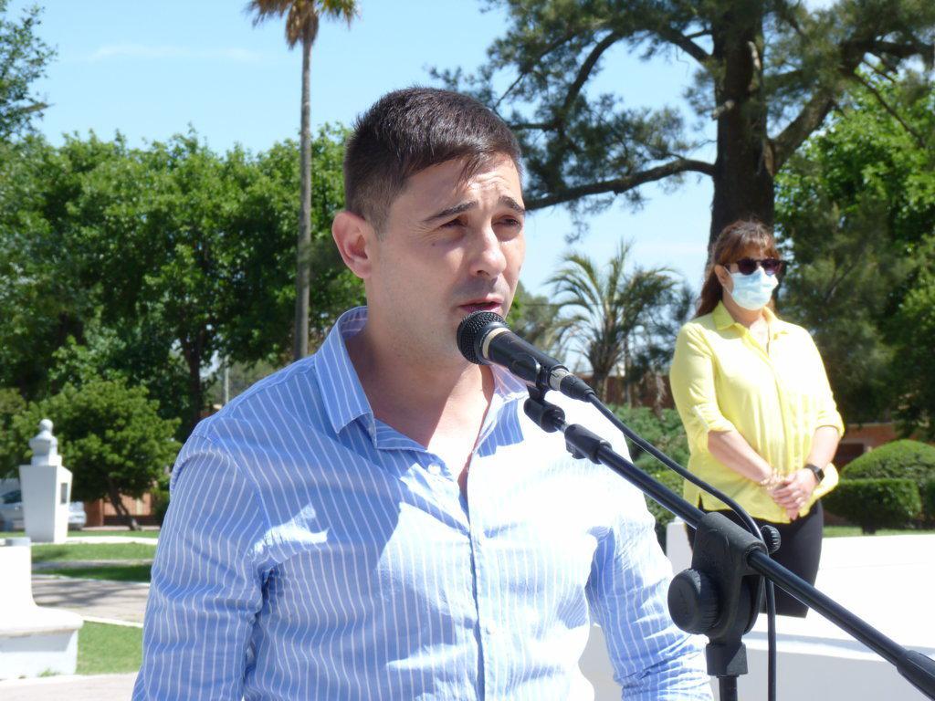 P1070782 (FILEminimizer) (FILEminimizer)