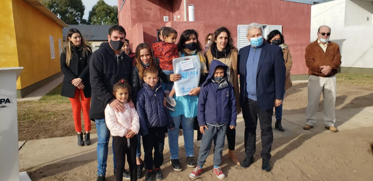 7f837c5e-cf56-4dfa-84b7-f0b5a20da541