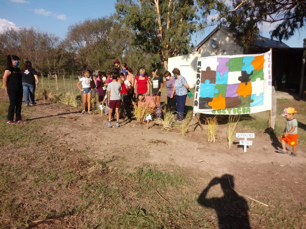 3404a0c6-9a12-4a4f-89ca-f13175f2dc38