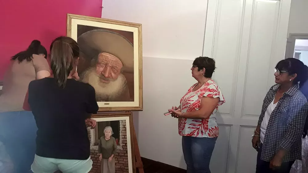 aa80736b-183b-4fae-a18c-c6769ea94627