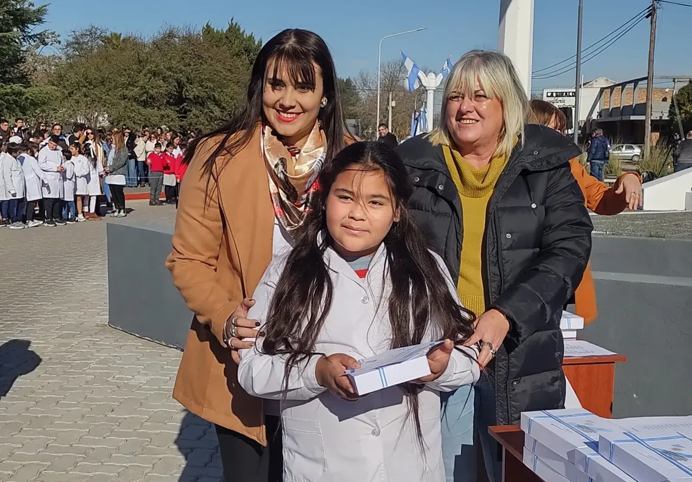 bandera 2023 15 (FILEminimizer)