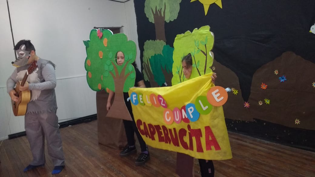 a0aee61c-f3cf-4116-a445-ad4c5ee25e02