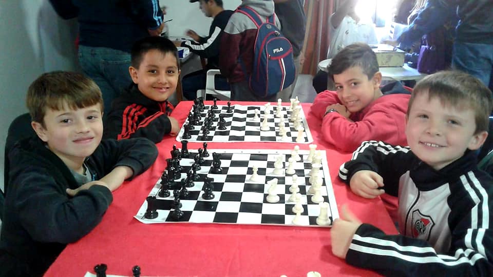72310869_2713108105367511_14551070025973760_n